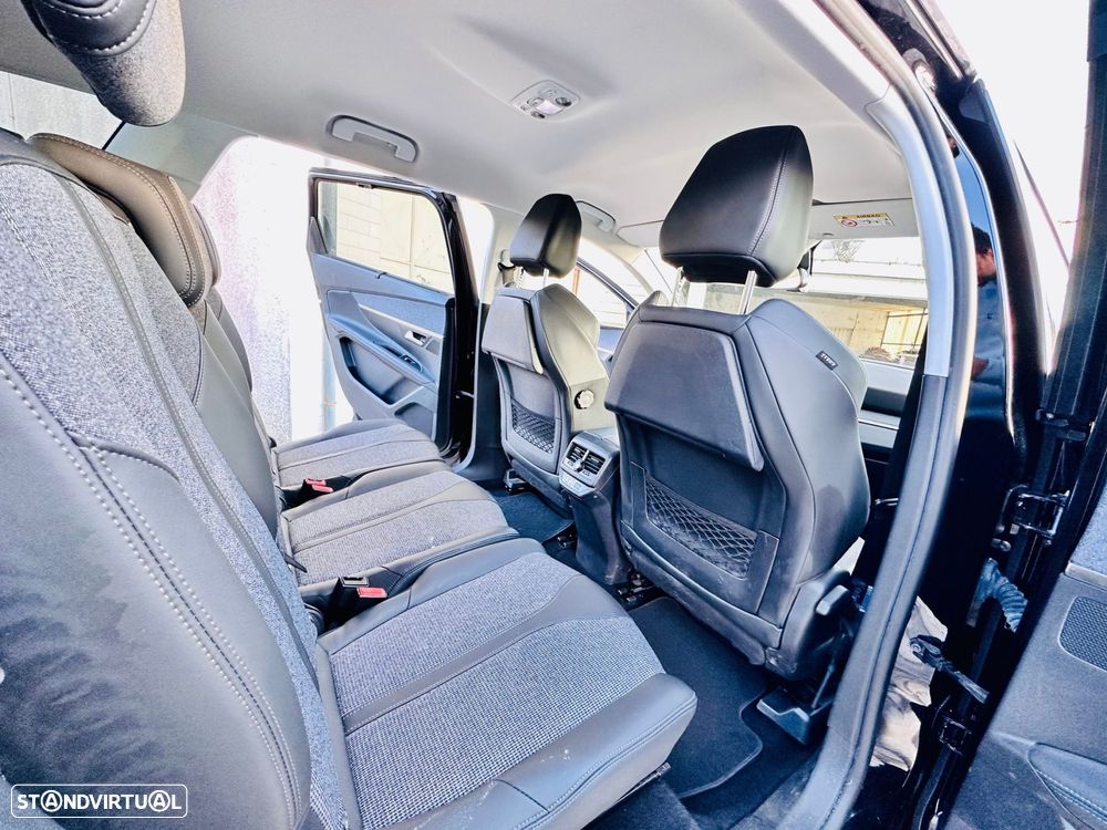 Peugeot 5008 1.2 PureTech Allure EAT8 - 10