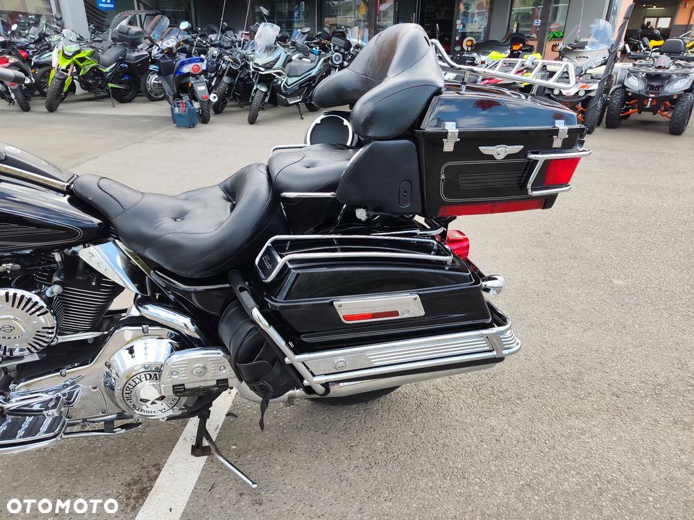 Harley-Davidson Touring Electra Glide - 12