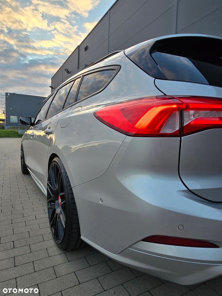 Ford Focus 2.0 EcoBlue ST-Line - 18