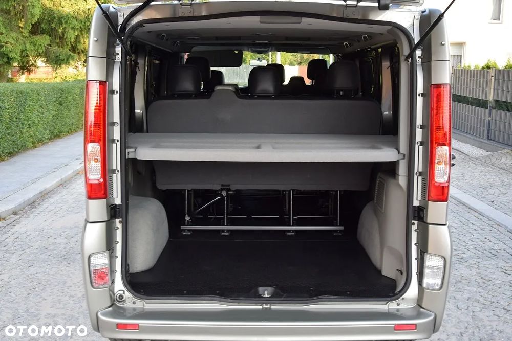 Renault Trafic Grand Passenger Pack Clim - 8
