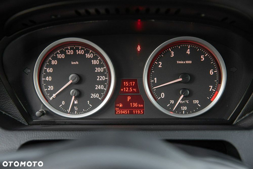 BMW Seria 6 630 i - 31