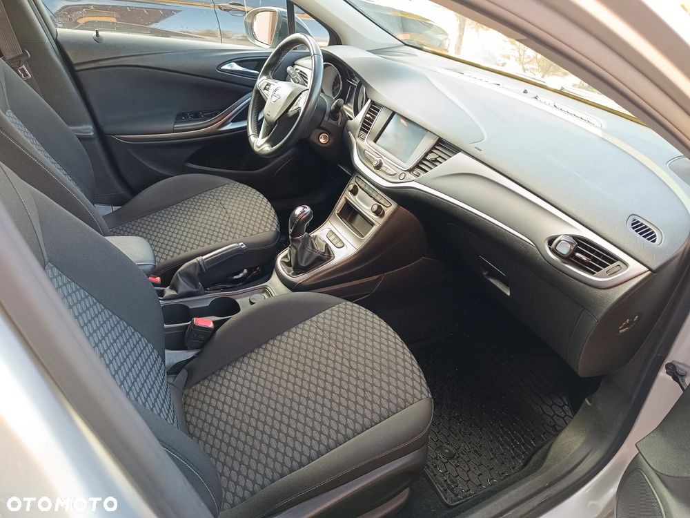 Opel Astra 1.2 T Business Elegance S&S - 10