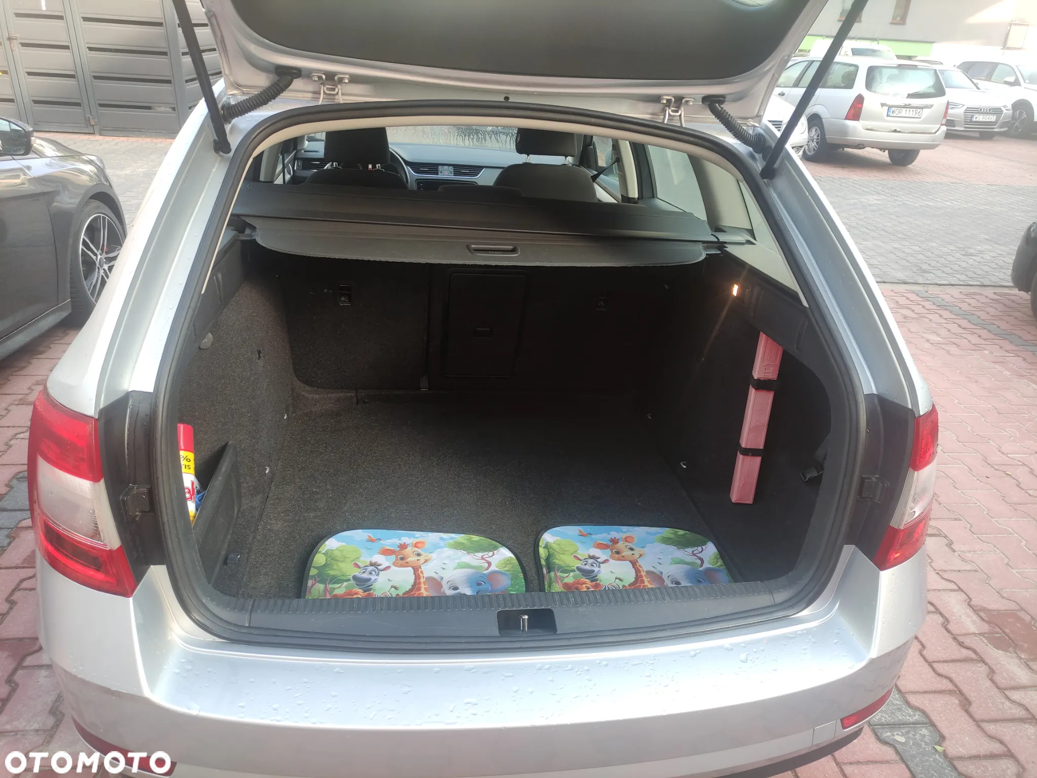 Skoda Octavia 1.6 TDI Drive DSG - 8