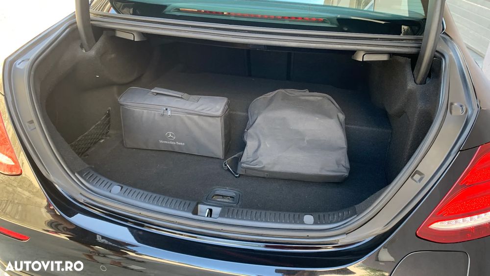 Mercedes-Benz E 300 Aut. - 19