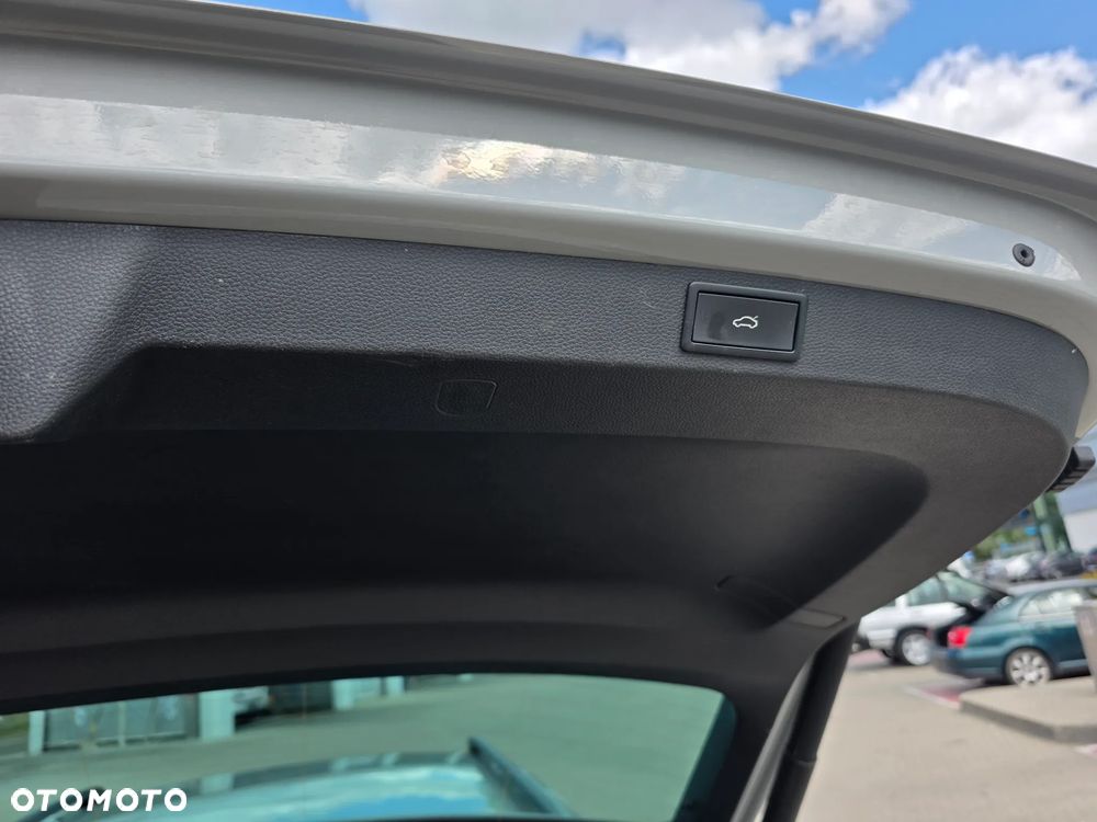 Skoda Karoq 2.0 TDI SCR 4x4 Sportline DSG - 15