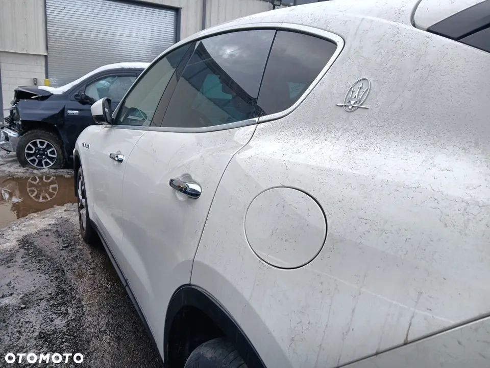 Maserati Levante Q4 - 18