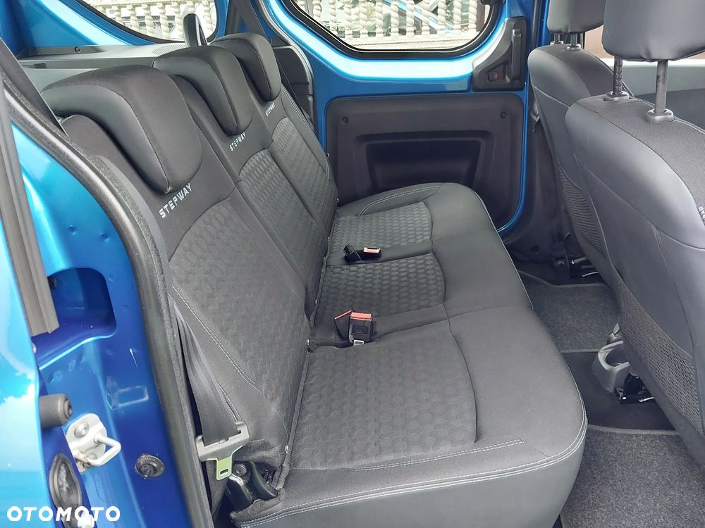 Dacia Dokker TCe 115 Stepway Celebration - 20