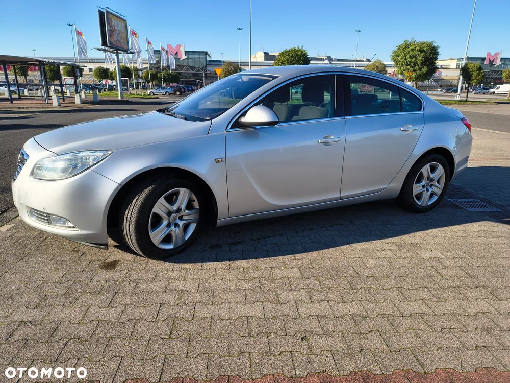 Opel Insignia - 18