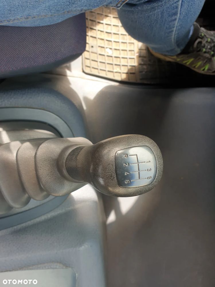 Mercedes-Benz atego 818 cdi - 7