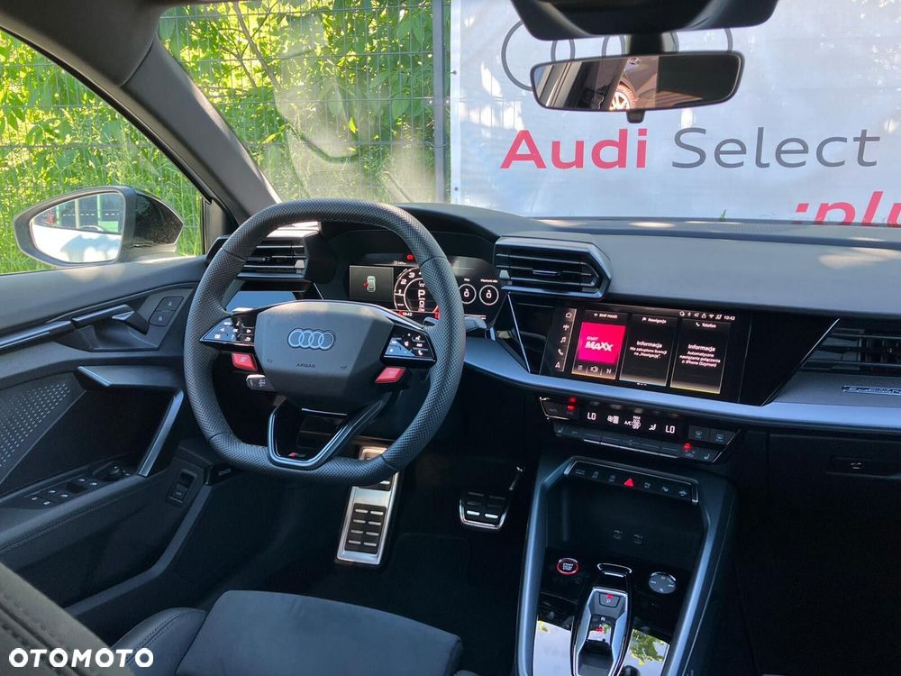 Audi RS3 Sportback - 13