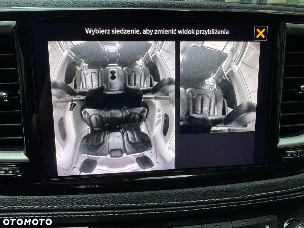 Chrysler Pacifica - 37