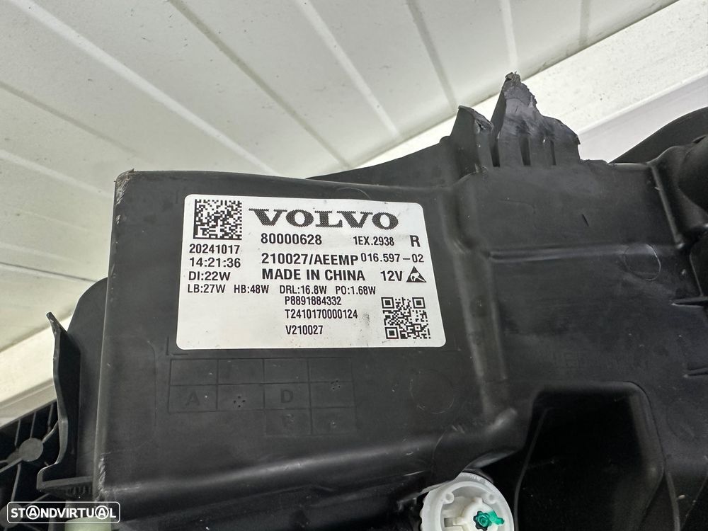 Farol drt volvo ex-30 - 4