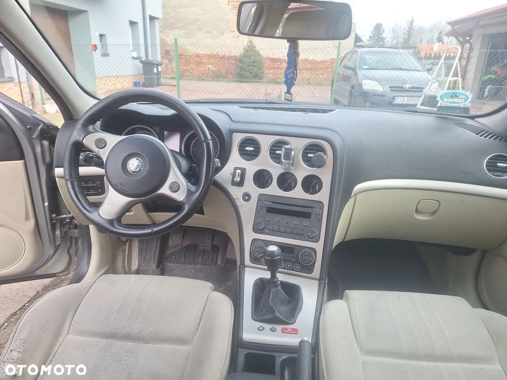 Alfa Romeo 159 1.9JTDM Impression - 9