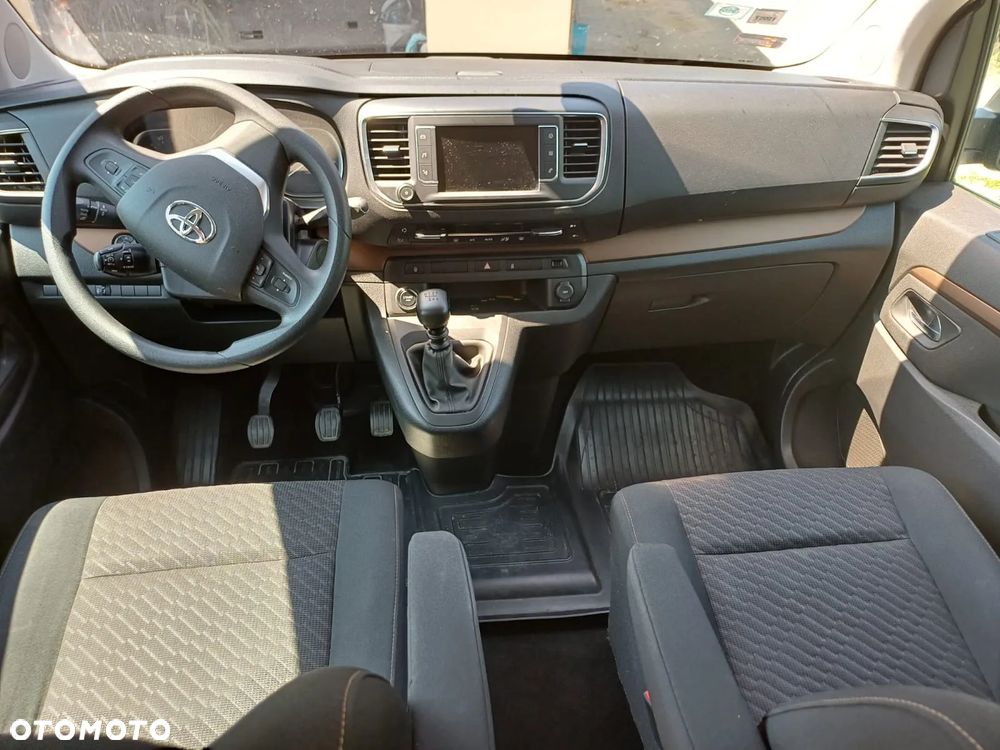 Toyota ProAce 2.0 D-4D Medium 2,7t Mobilny Life - 8