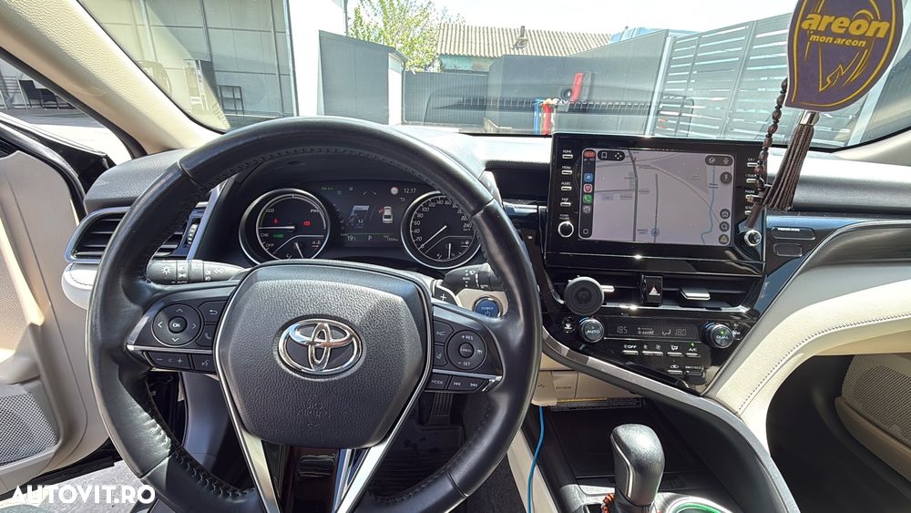 Toyota Camry 2.5 Dynamic - 11