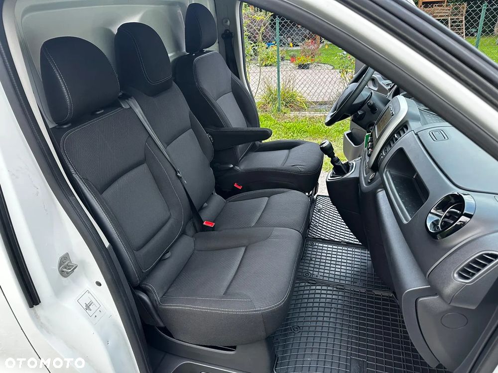 Renault Trafic LIFT L2H1 2.0 D 120 km*LONG*Jak nowy*FV23%*2021r*Klima*NAVI! - 7