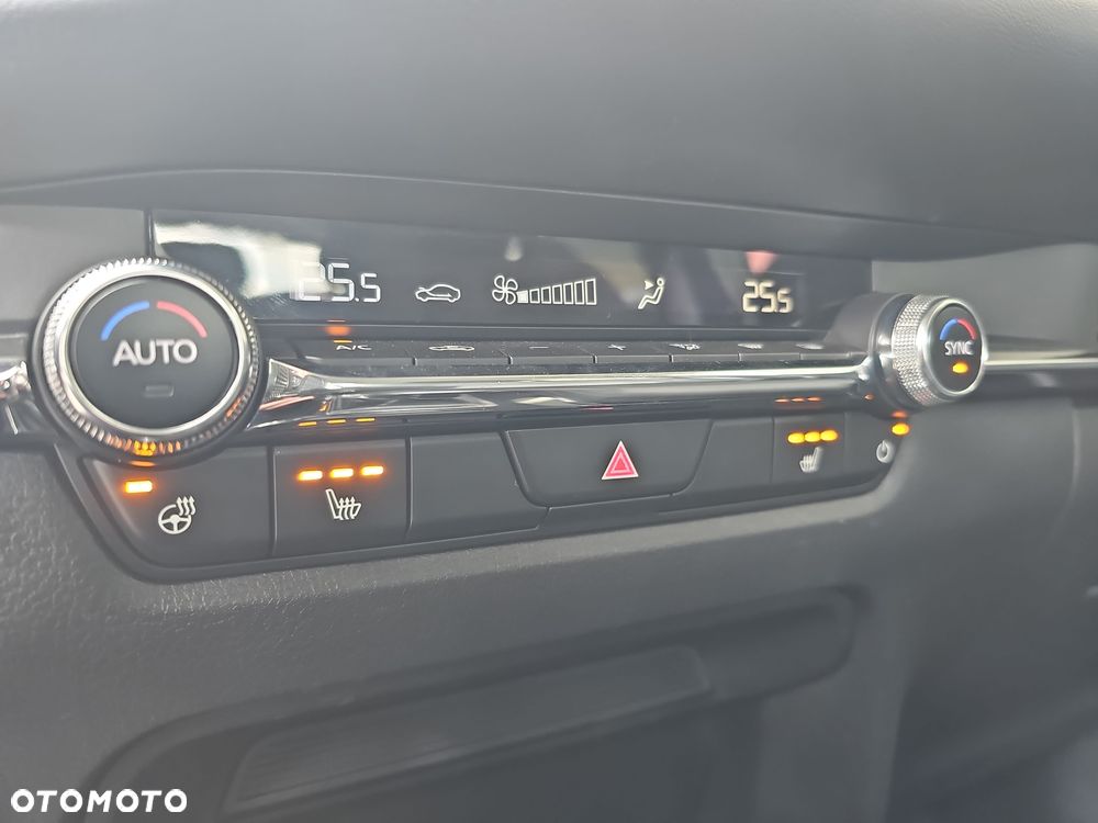 Mazda CX-30 2.0 mHEV Centre-Line 2WD - 20
