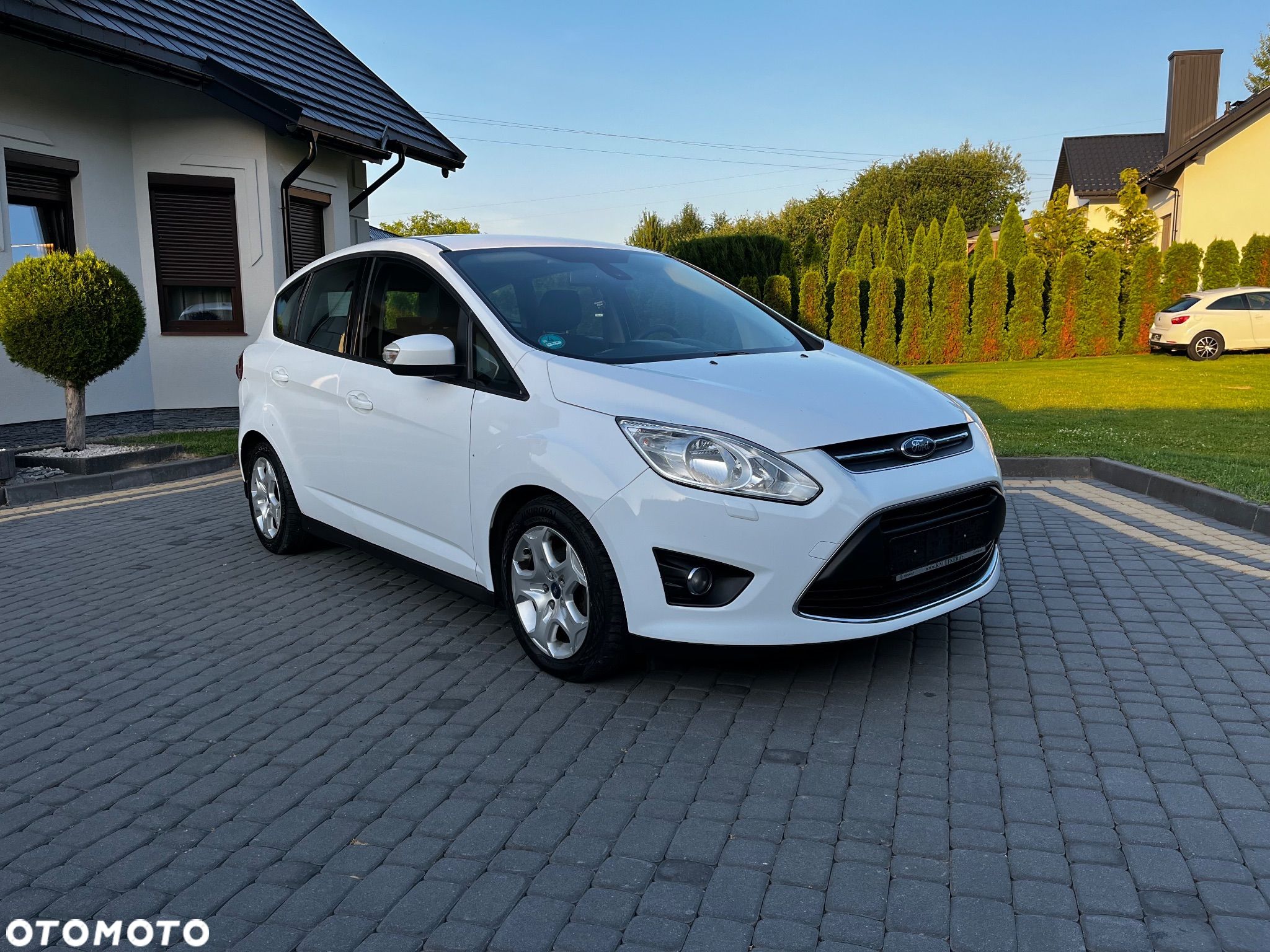 Ford C-MAX 1.6 Ti-VCT Champions Edition - 1