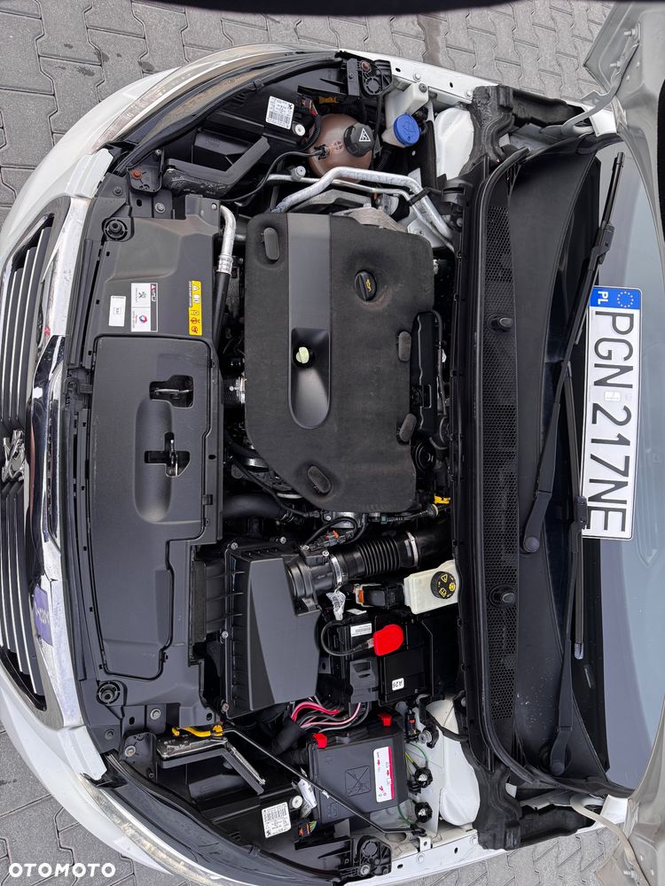 Peugeot 308 BlueHDi FAP 150 EAT6 Stop&Start GT-Line Edition - 34