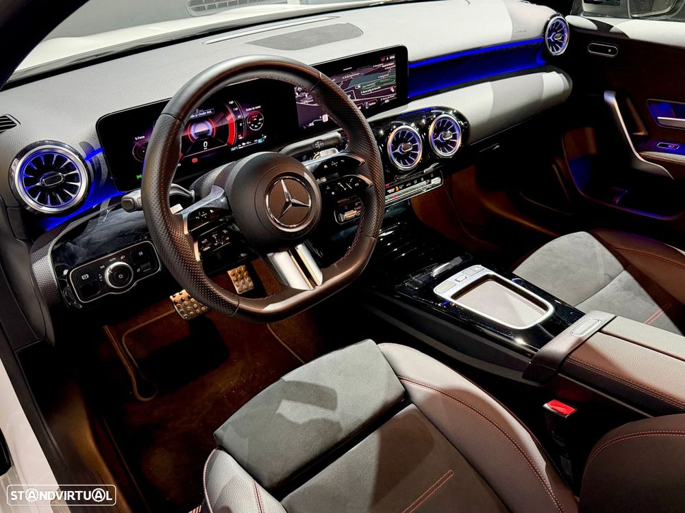 Mercedes-Benz A 250 e - 13