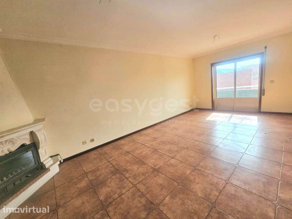 Apartamento T3 Central em Ílhavo com Garagem e Estacionamento Priva... - Grande imagem: 4/21