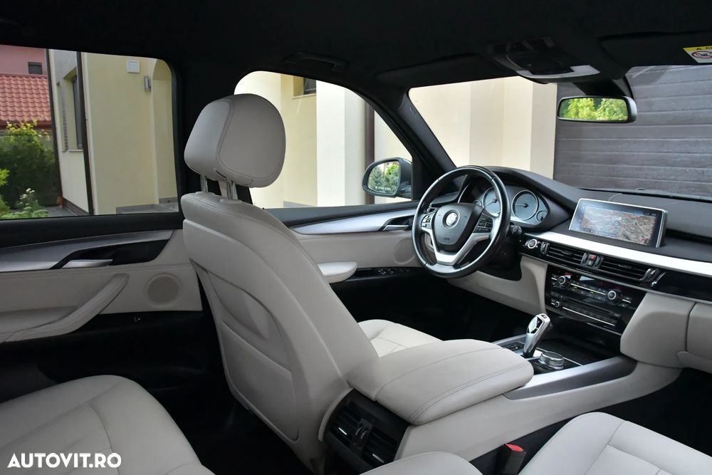 BMW X5 xDrive30d - 36