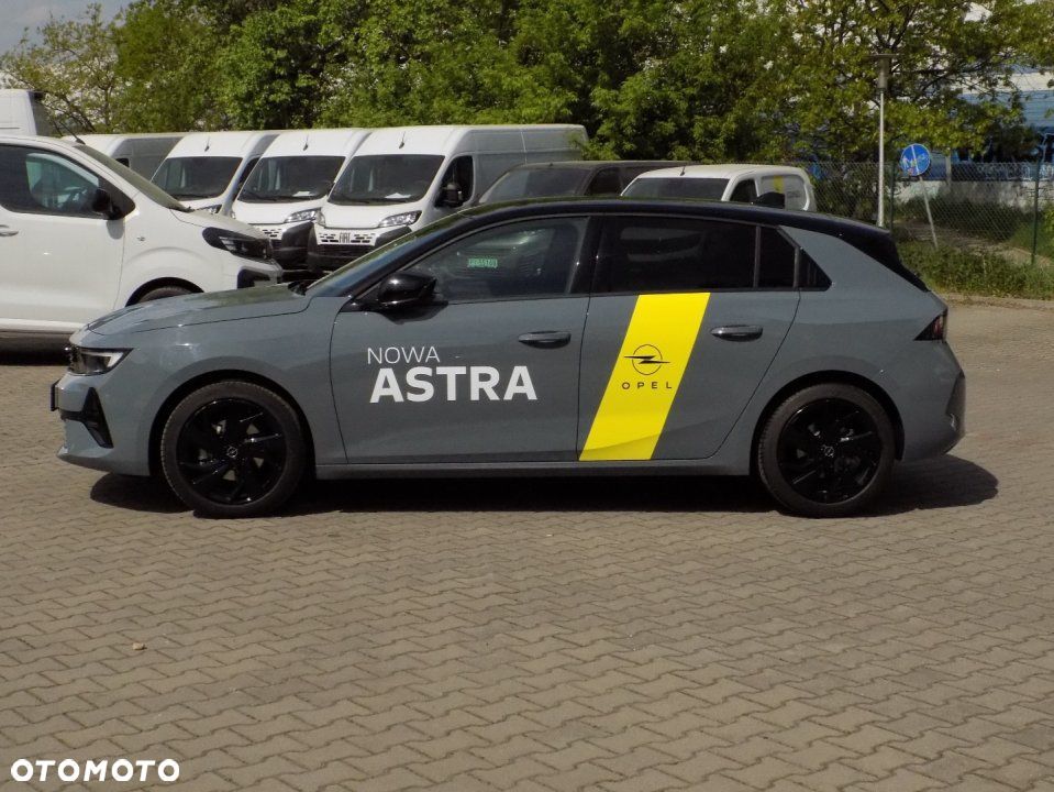 Opel Astra - 9