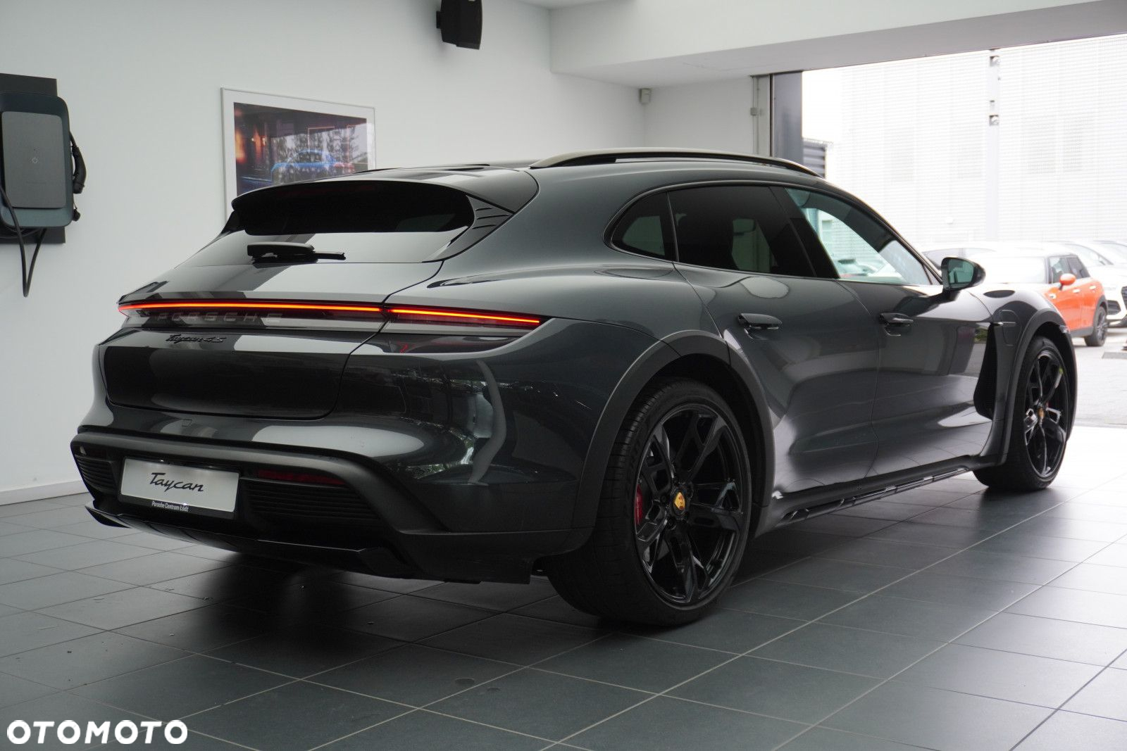 Porsche Taycan 4S Cross Turismo - 5