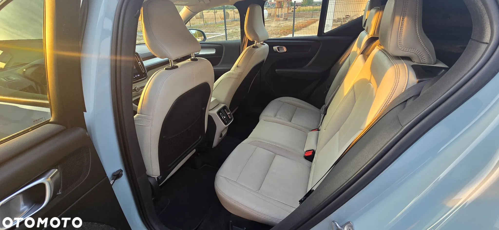 Volvo XC 40 T4 Momentum - 9