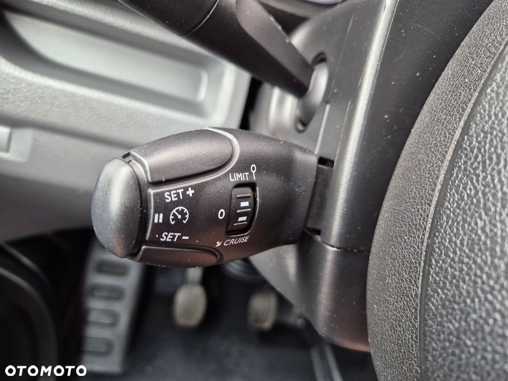 Citroën Jumpy L3H1 *59999zł NETTO* Brygadówka 6 osób ExtraLong 2,0HDi/122KM - 16