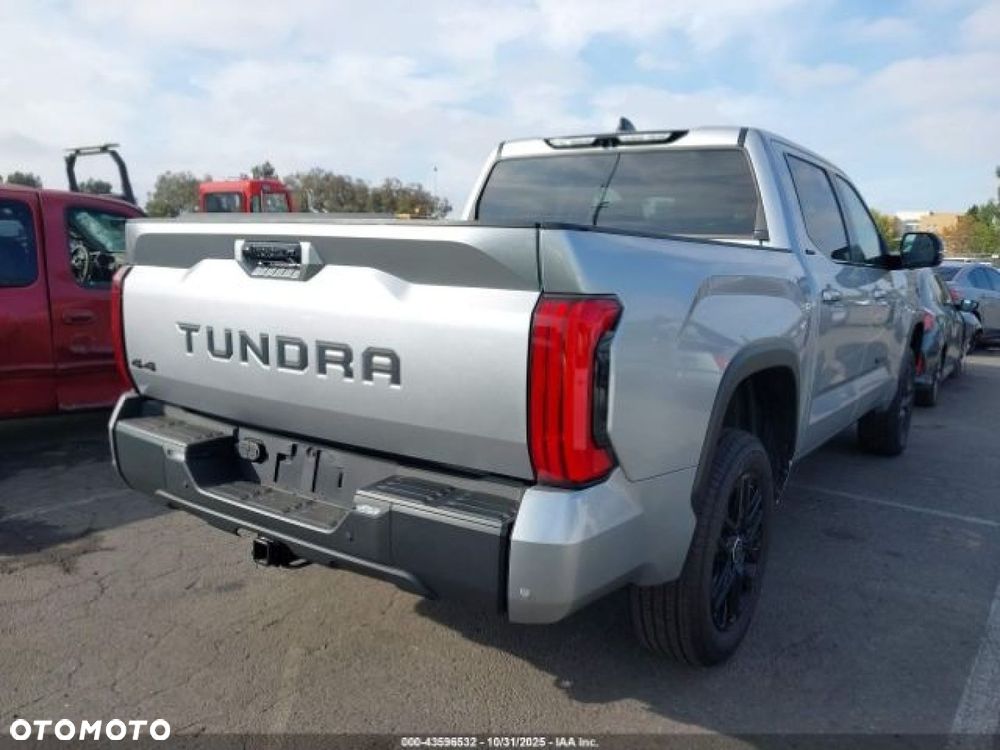 Toyota Tundra - 5