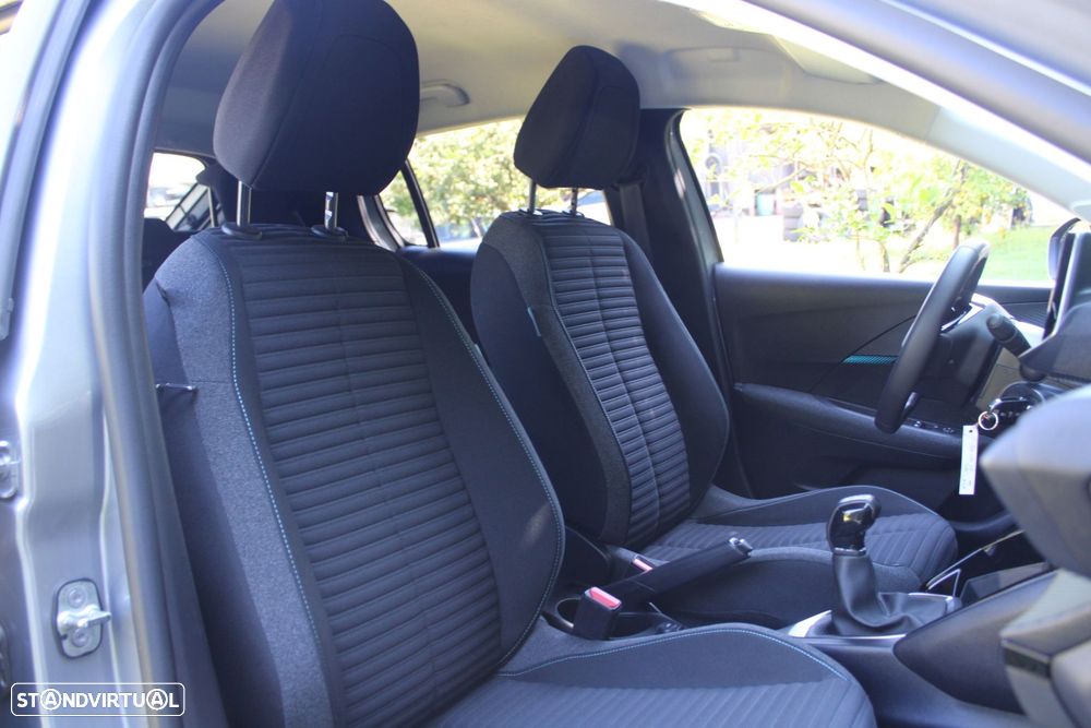 Peugeot 208 1.2 PureTech SE Style - 27