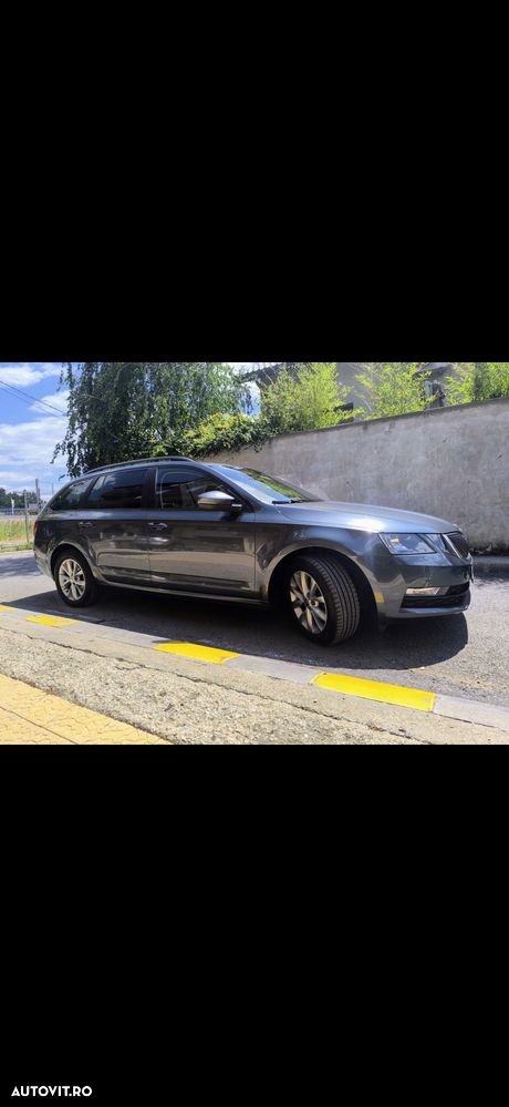 Skoda Octavia 2.0 TDI DSG Ambition - 8