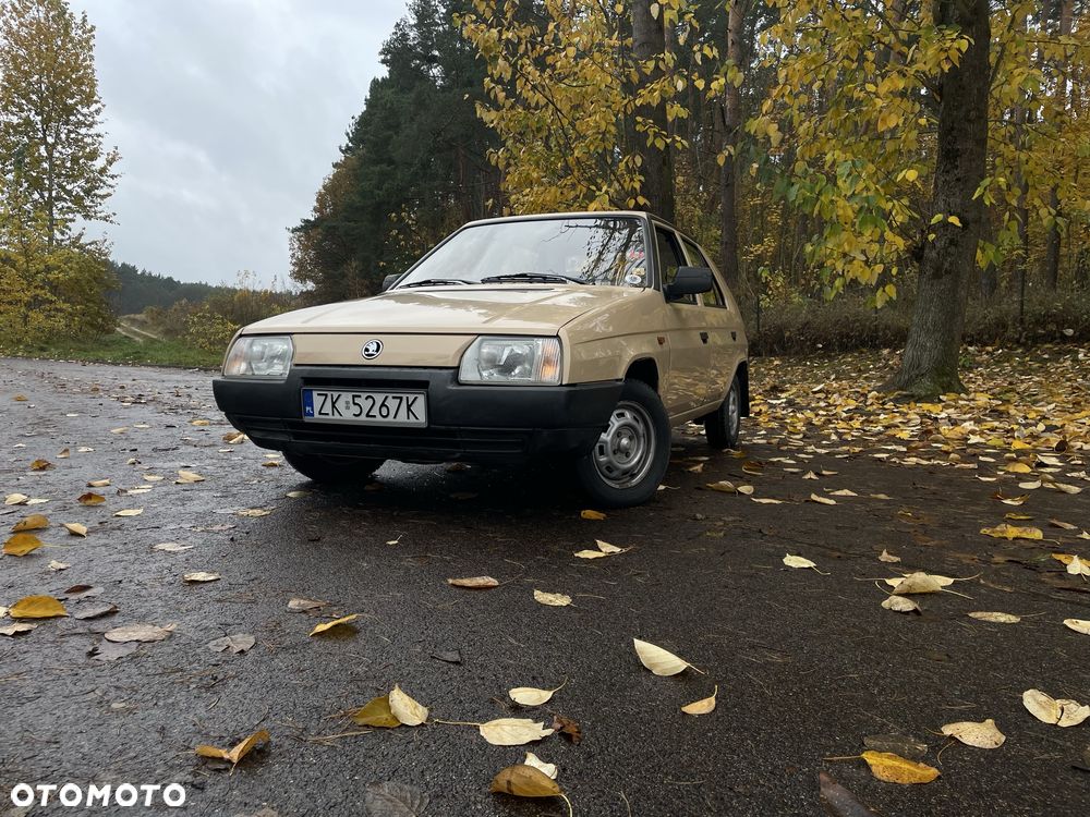 Skoda Favorit - 1