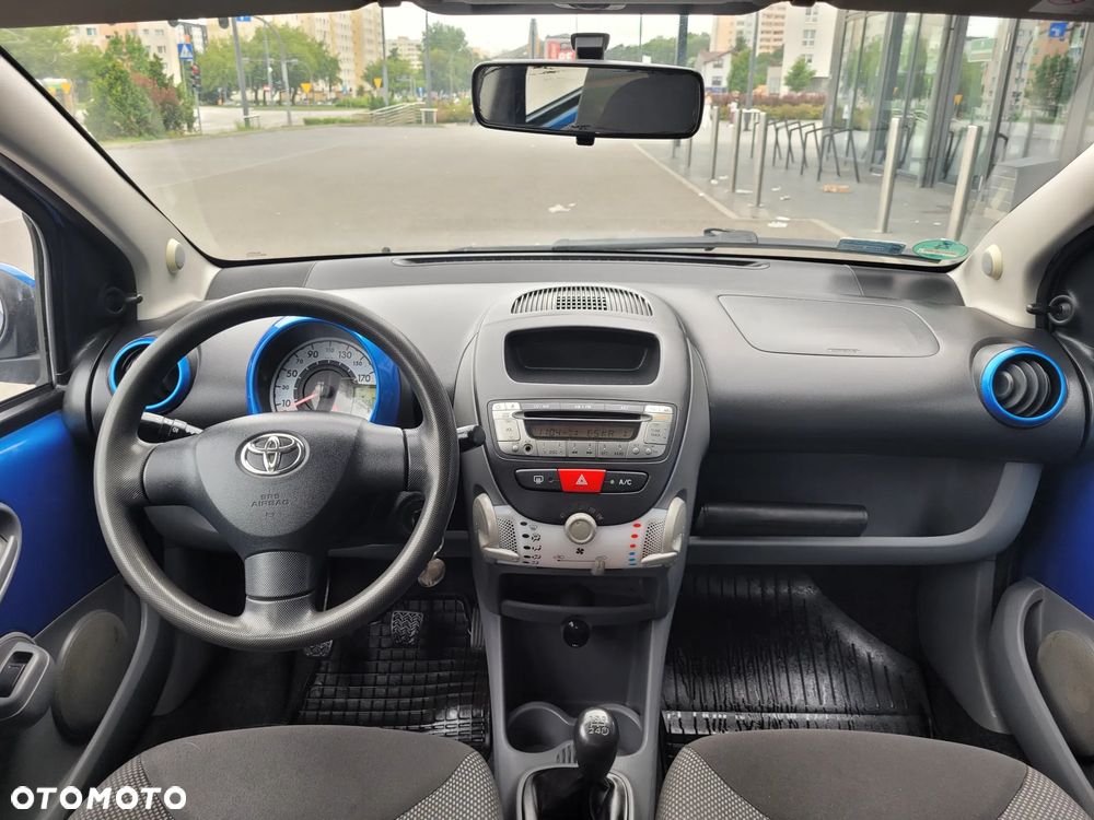Toyota Aygo CoolBlue - 16