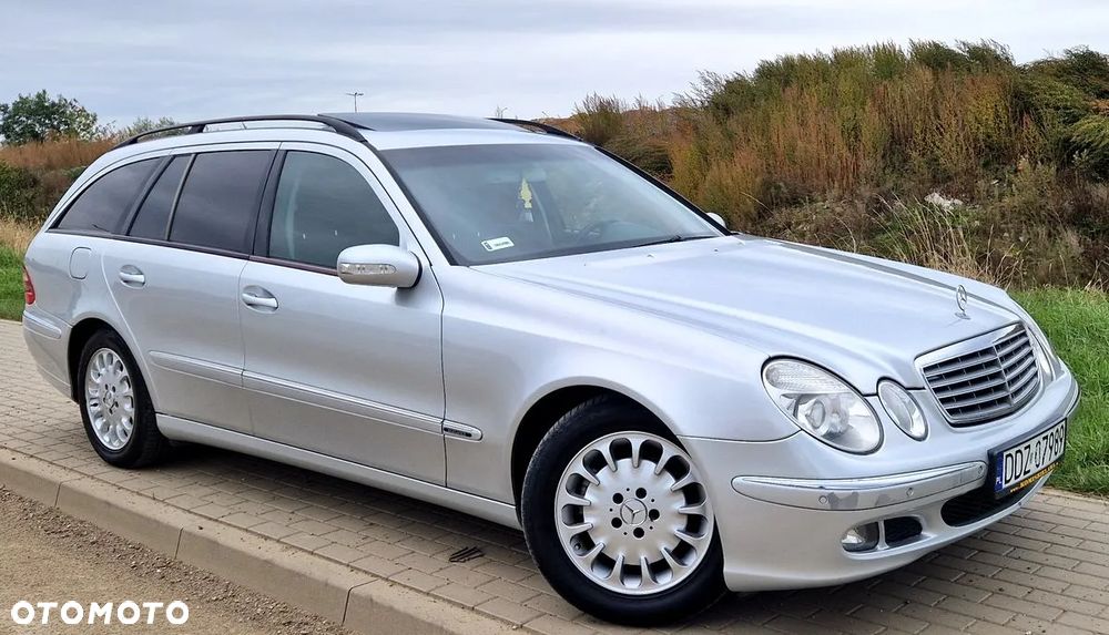 Mercedes-Benz Klasa E 220 T CDI Automatik Elegance - 3