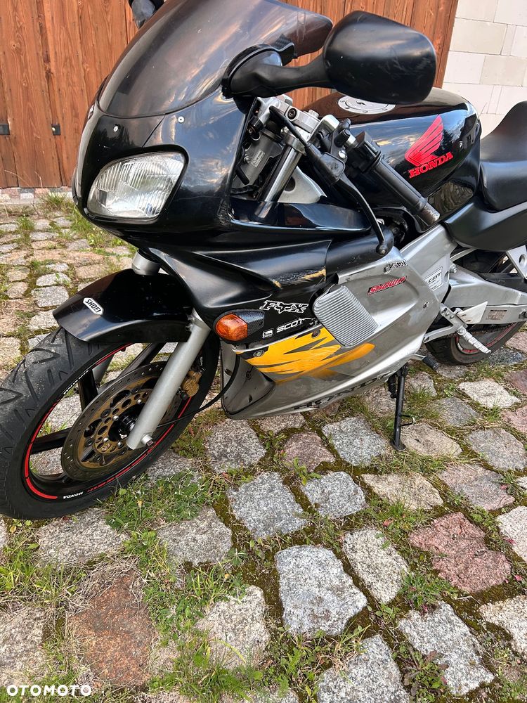 Honda NSR - 5