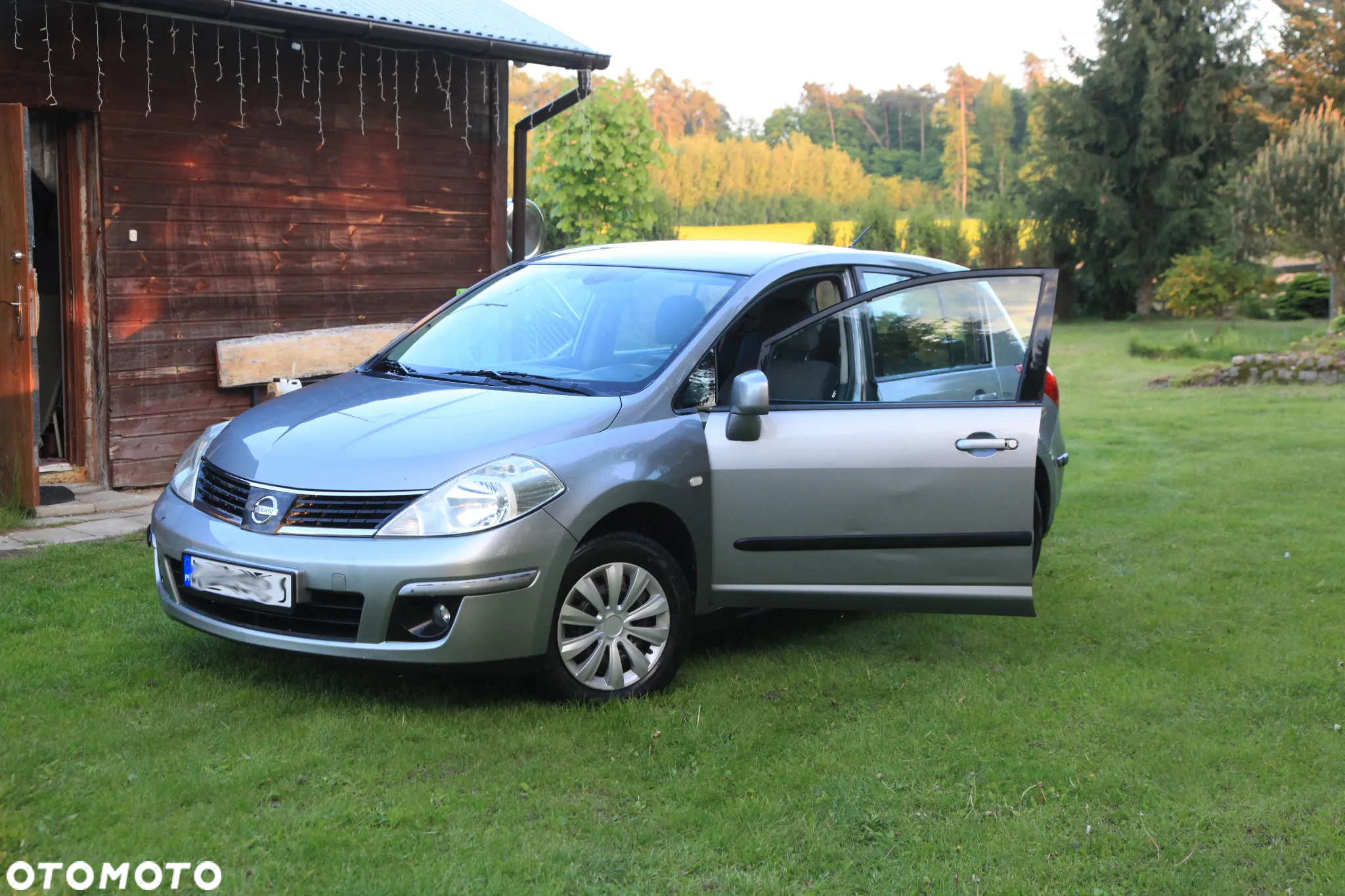 Nissan Tiida - 3