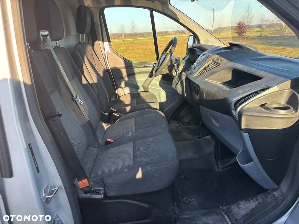 Ford TRANSIT CUSTOM - 2