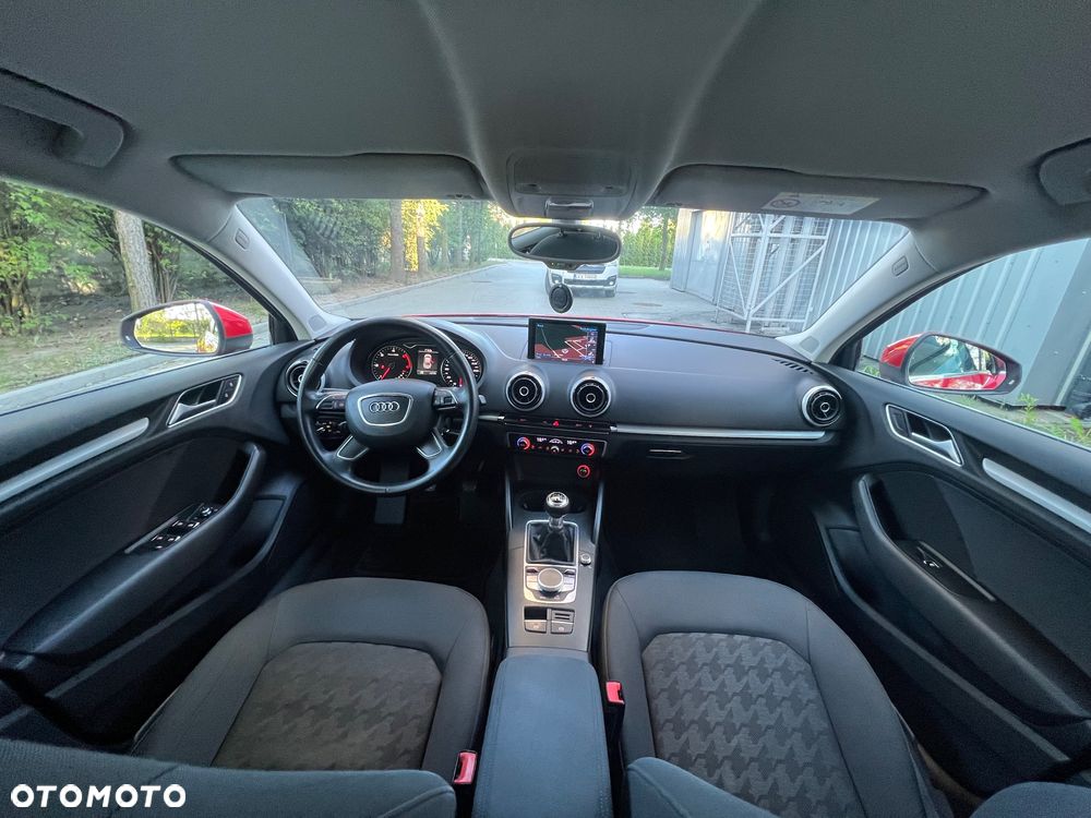 Audi A3 Limousine 1.6 TDI (clean diesel) Ambiente - 14