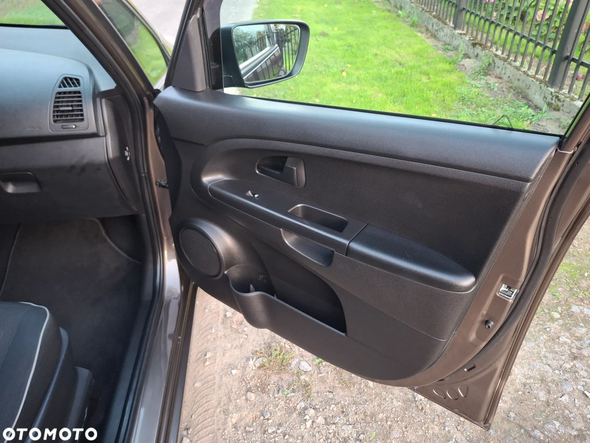 Kia Venga 1.4 CVVT Fifa World Cup Edition - 19