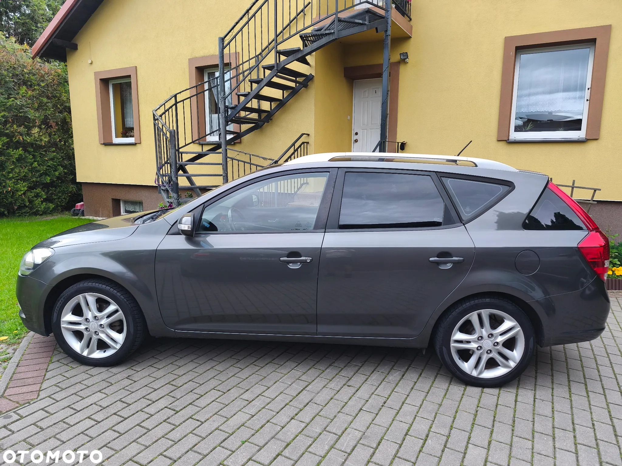 Kia Ceed Cee'd 1.6 Comfort + - 9