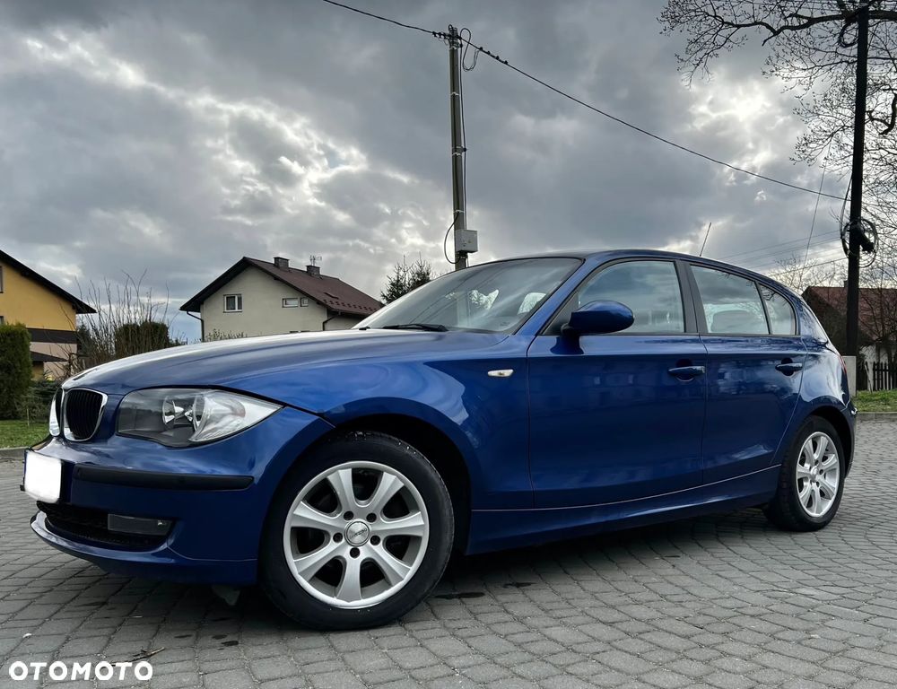 BMW Seria 1 118d - 4