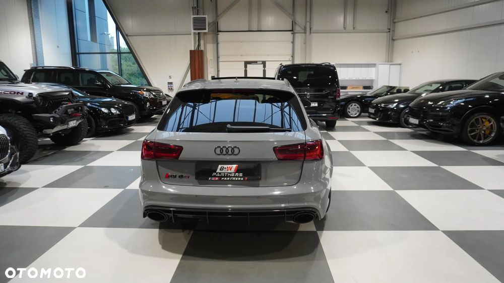 Audi RS6 - 18