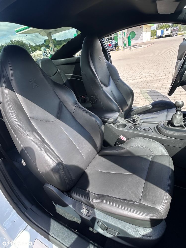 Peugeot RCZ 1.6 155 THP - 5