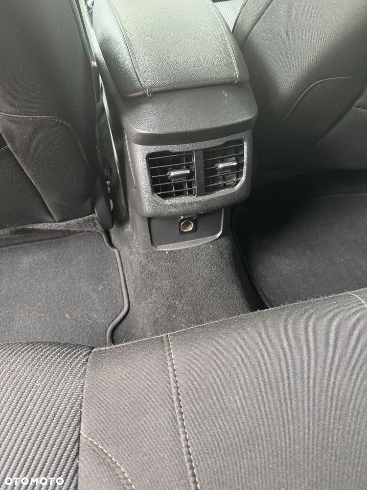 Ford Mondeo 2.0 TDCi Titanium PowerShift - 22