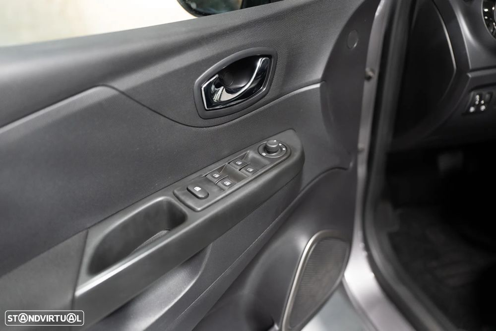 Renault Captur ENERGY dCi 90 EDC Intens - 13