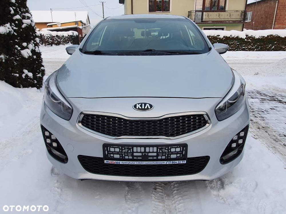 Kia Ceed 1.6 CRDi M - 4