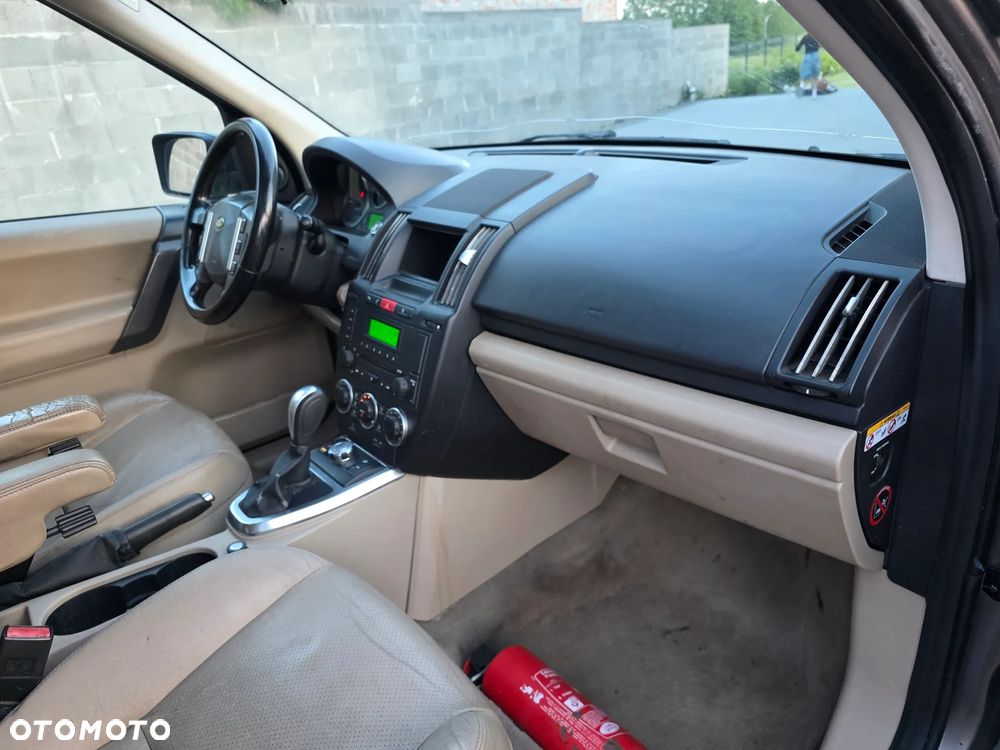 Land Rover Freelander - 25
