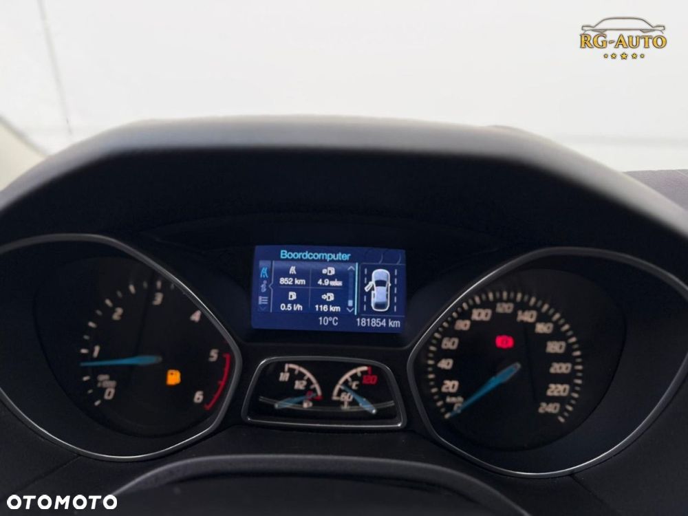 Ford Focus - 40